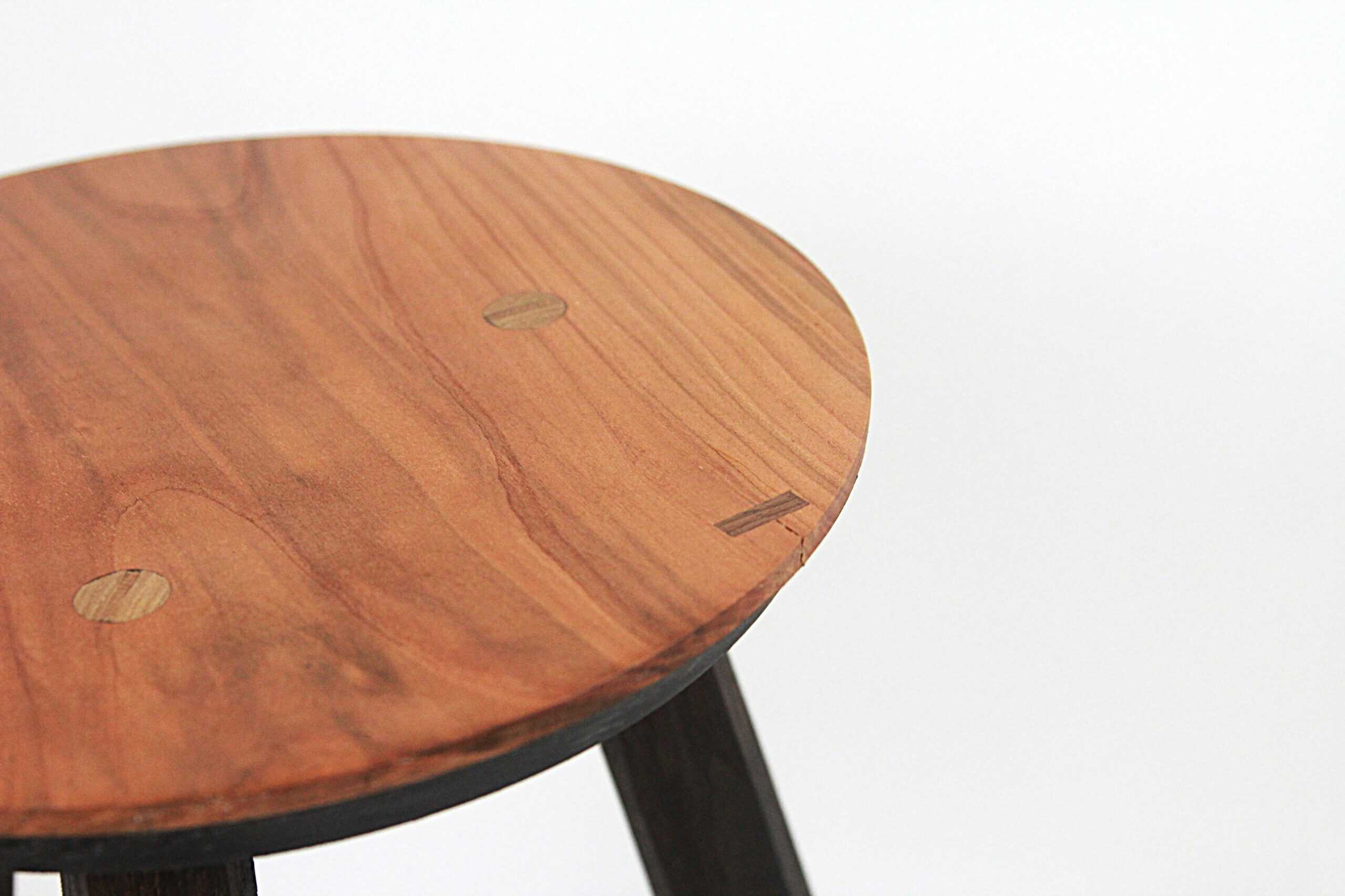 Tabouret_3P_simple02